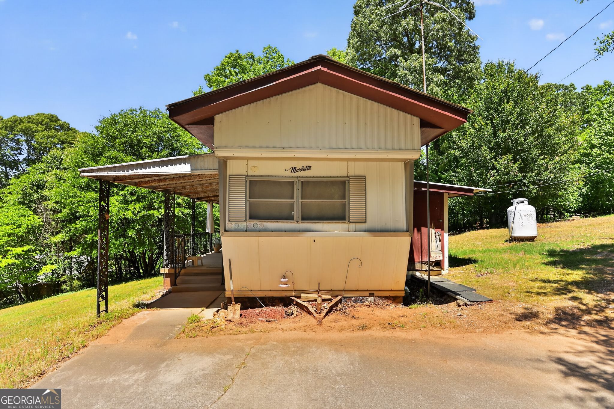 1513 Pine Valley RD