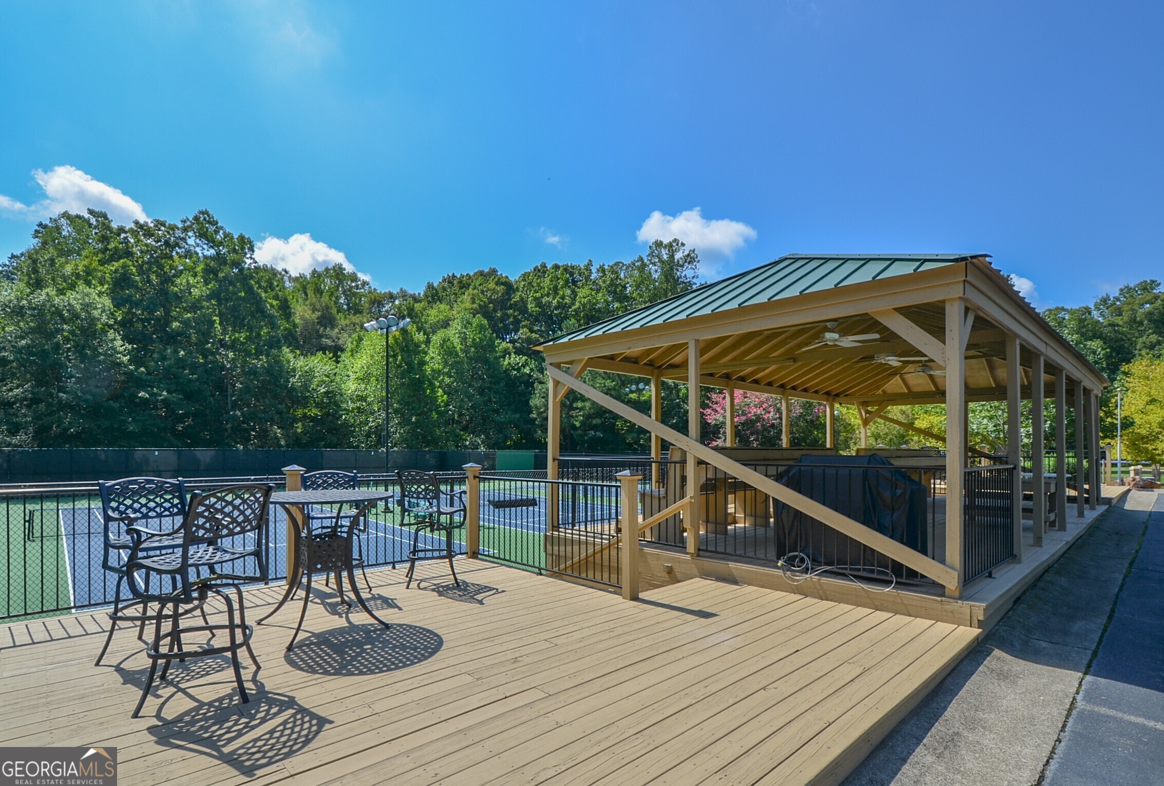 Highland Pointe - Residential