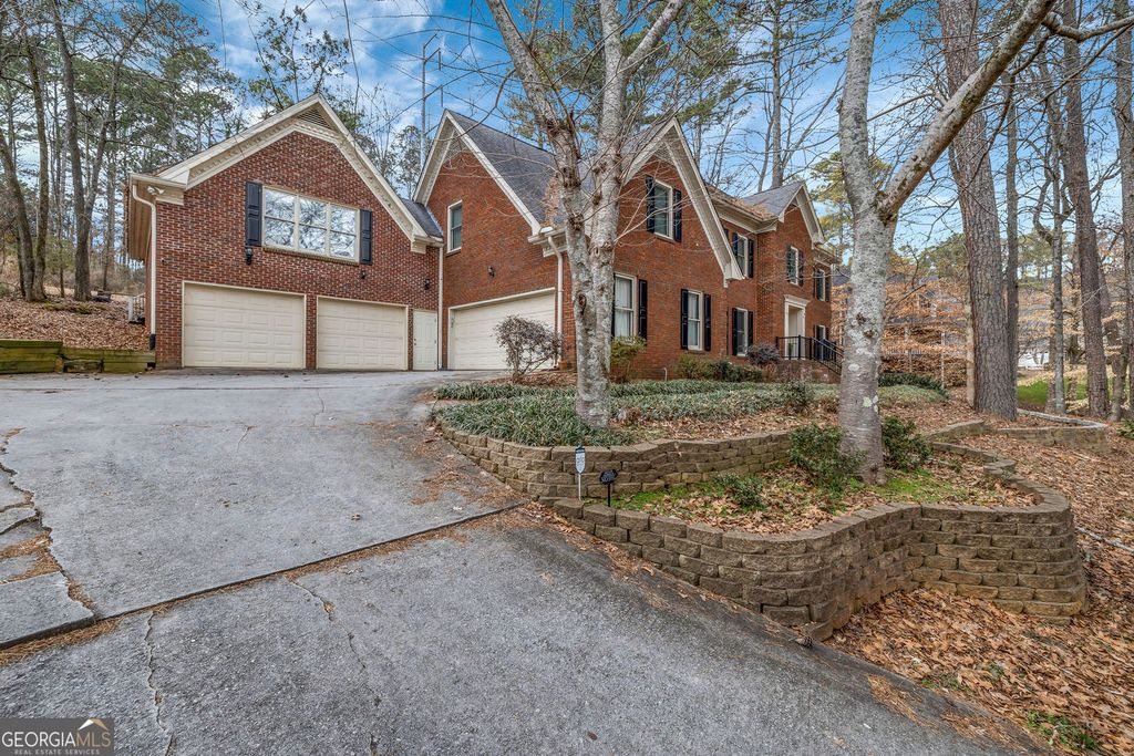 Photo of 1828 Chedworth Lane, Stone Mountain, GA 30087 (MLS # 10699263)