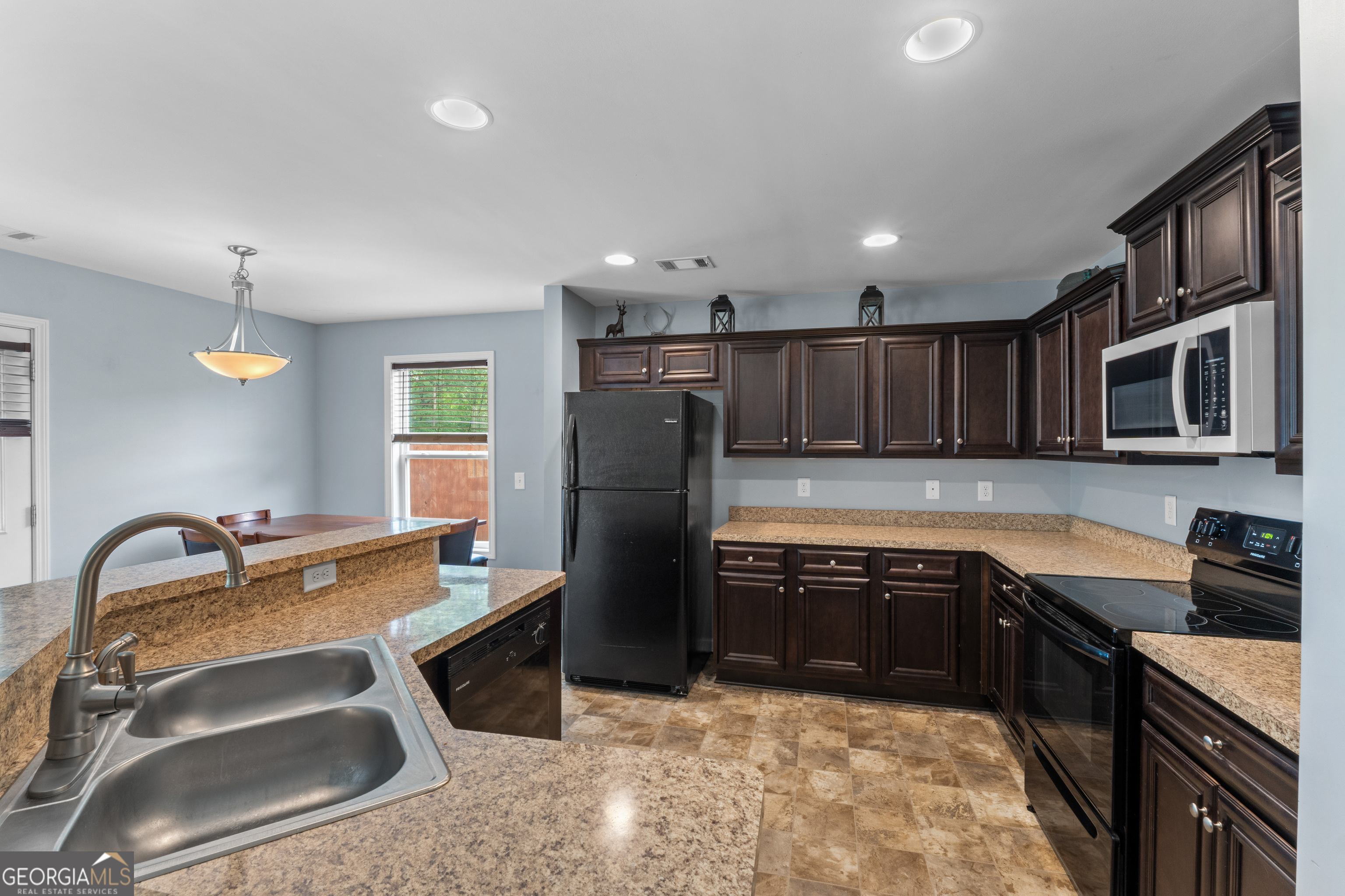 79 Country Farms WAY