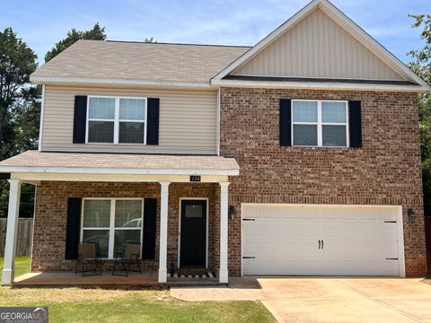 A home in Warner Robins