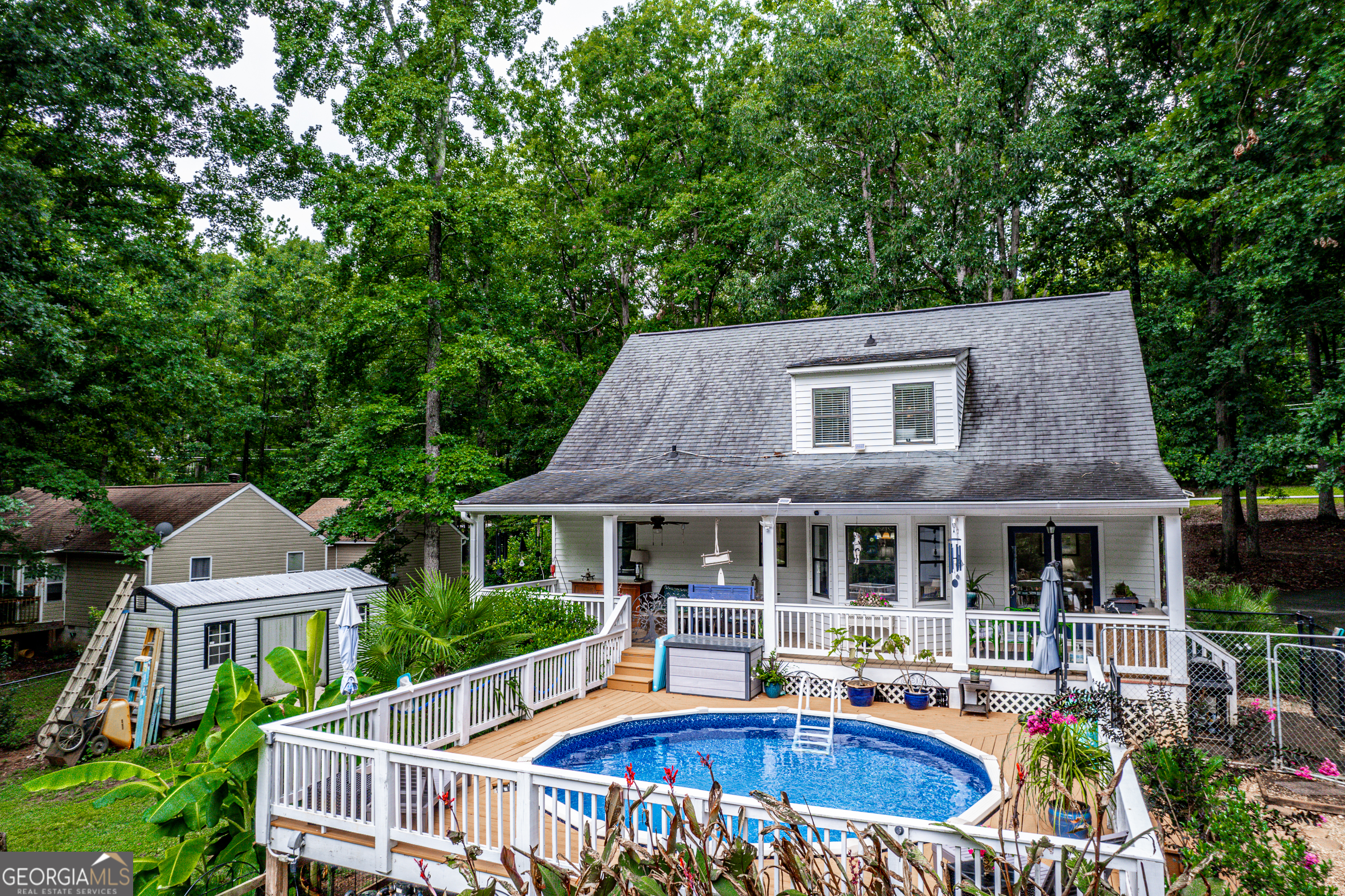 121 E River Bend DR