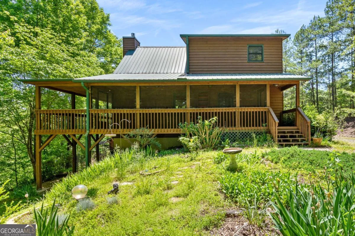 977 Tarheel Drive W