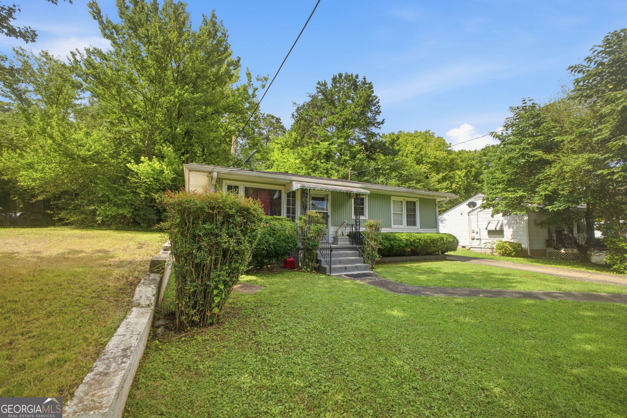 110 Linden ST SE