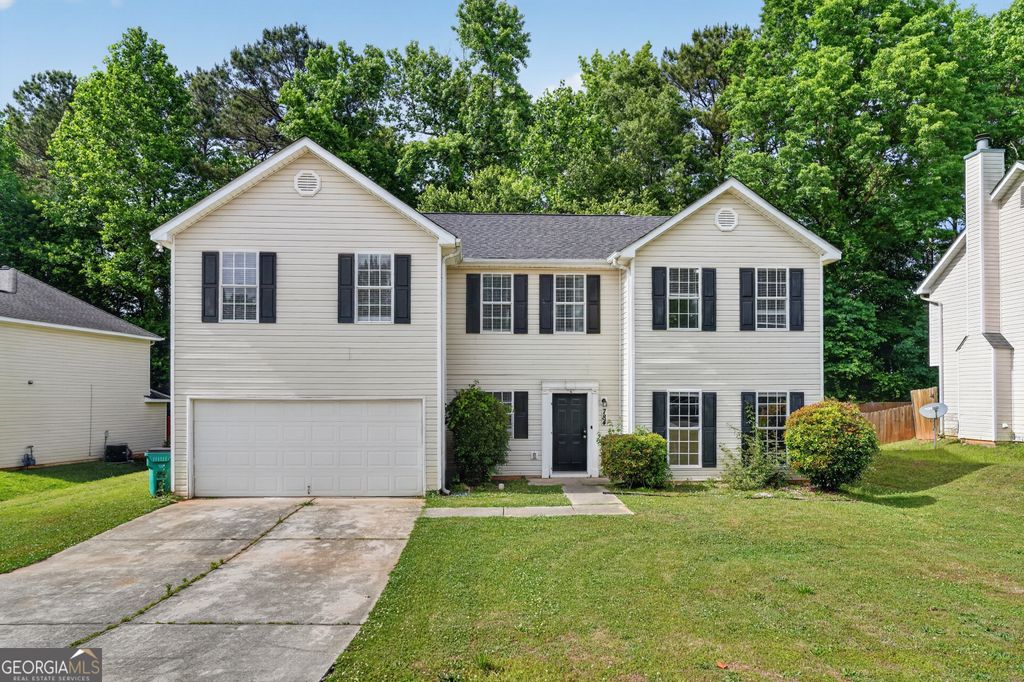 Photo of 784 Sinclair Way, Jonesboro, GA 30238 (MLS # 10758420)