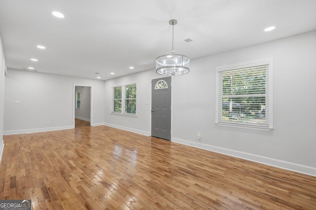 Photo of 1395 Dennis Drive, Decatur, GA 30032 (MLS # 10870133)