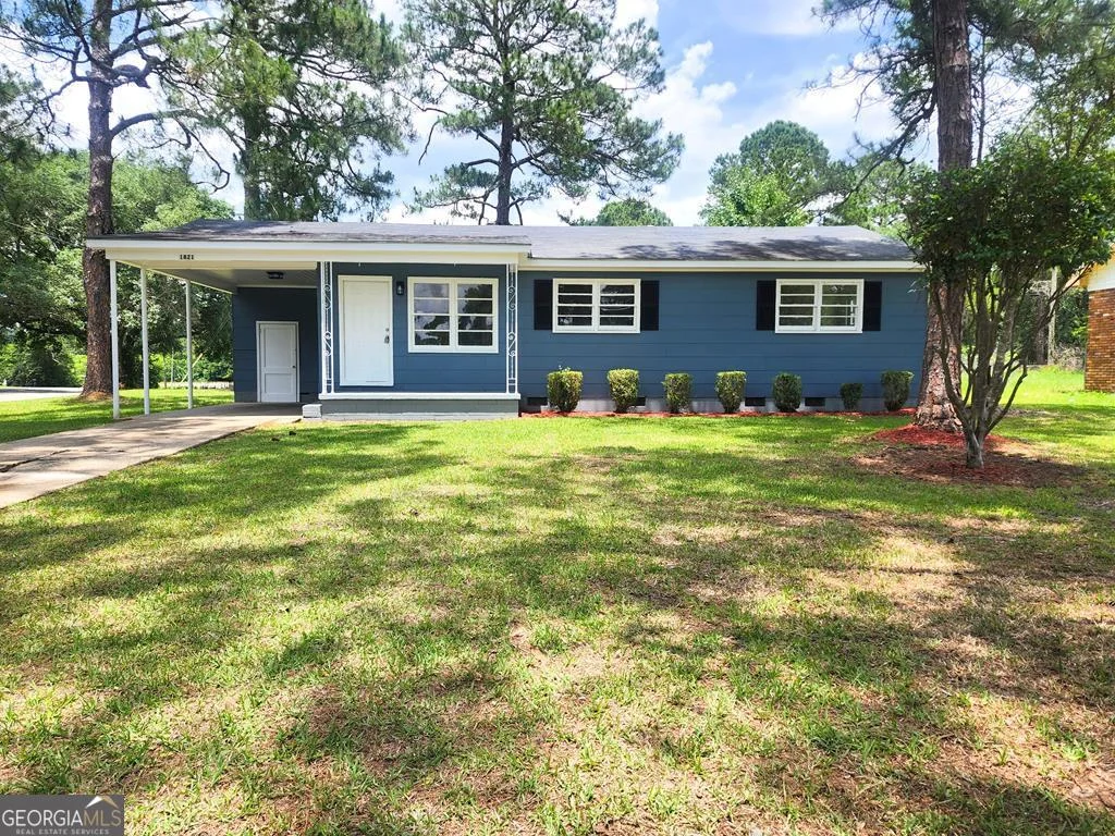 1821 Samford Drive