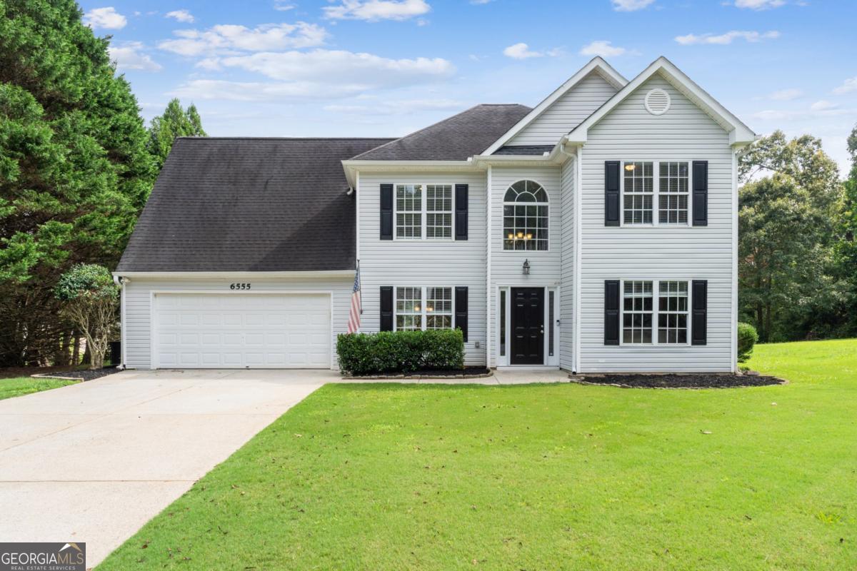 Hurry to see this wonderful 4 bed 2.5 bath home located on a cut-de-sac lot in wonderful subdivision of Glenbrooke. Glenbrooke features Swim/Tennis, playground, and some of the best neighbors you will ever find. The home is situated on a flat almost half acre lot with apple trees and beautiful landscaping. Upon entry you are greeted by an open two story foyer, an office, and large dining room. The kitchen is updated with granite countertops and a view of the family room. The living room is comfortable and features plenty of light with access to the back patio. Upstairs we discover the oversized master suite with room for a sitting area, double vanities, and separate tub/shower. Additionally, there are 3 large guest bedrooms and a full bathroom. Located 5 minutes from the new Publix shopping center on Highway 20 and Post Rd, great schools, and 10 minutes to Vickery. You don't want to miss this opportunity.