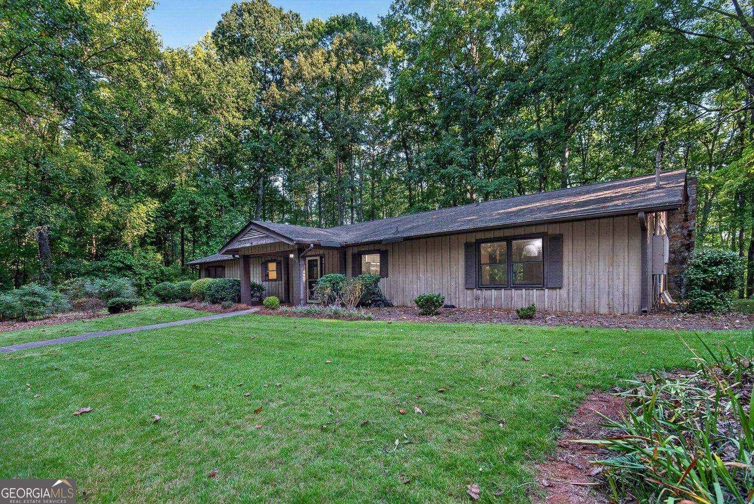 536 Adams RD