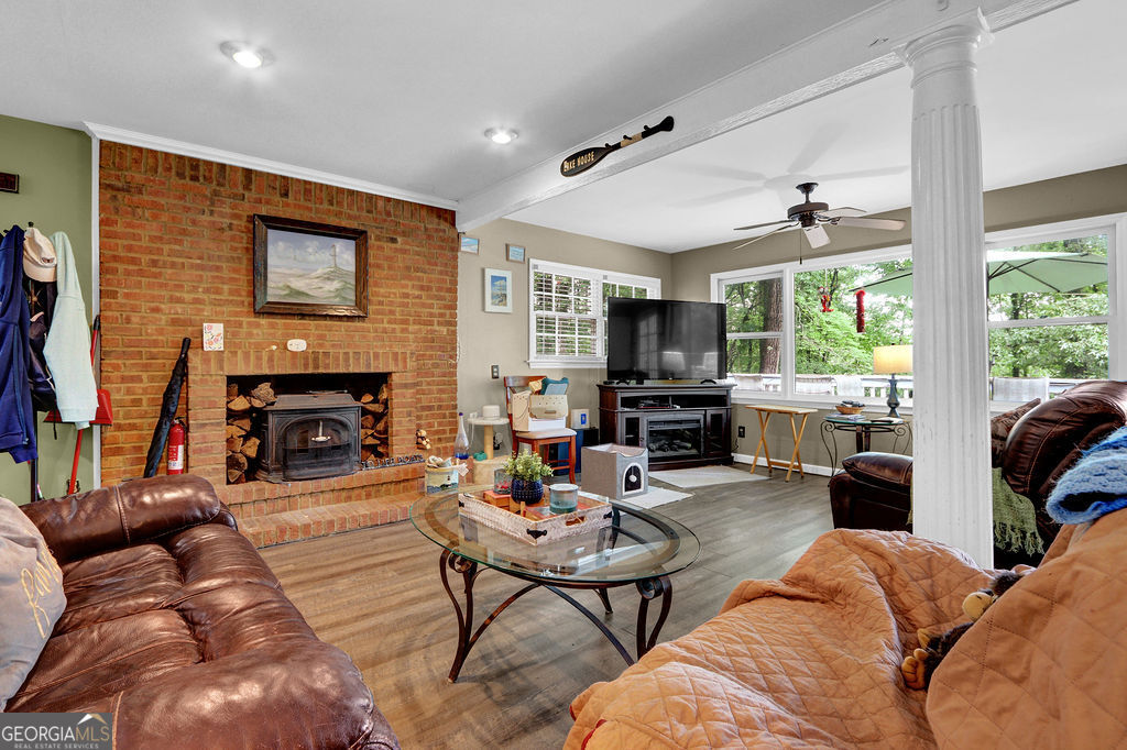 1888 Buford Dam RD