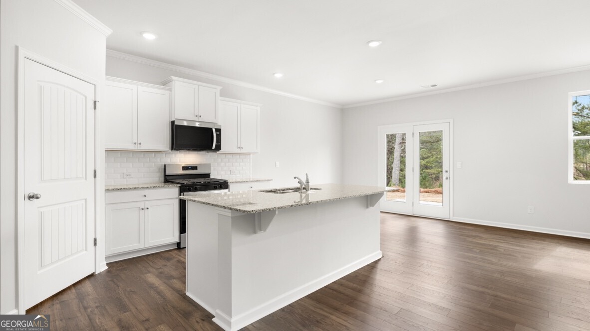 10 Fothergilla WAY