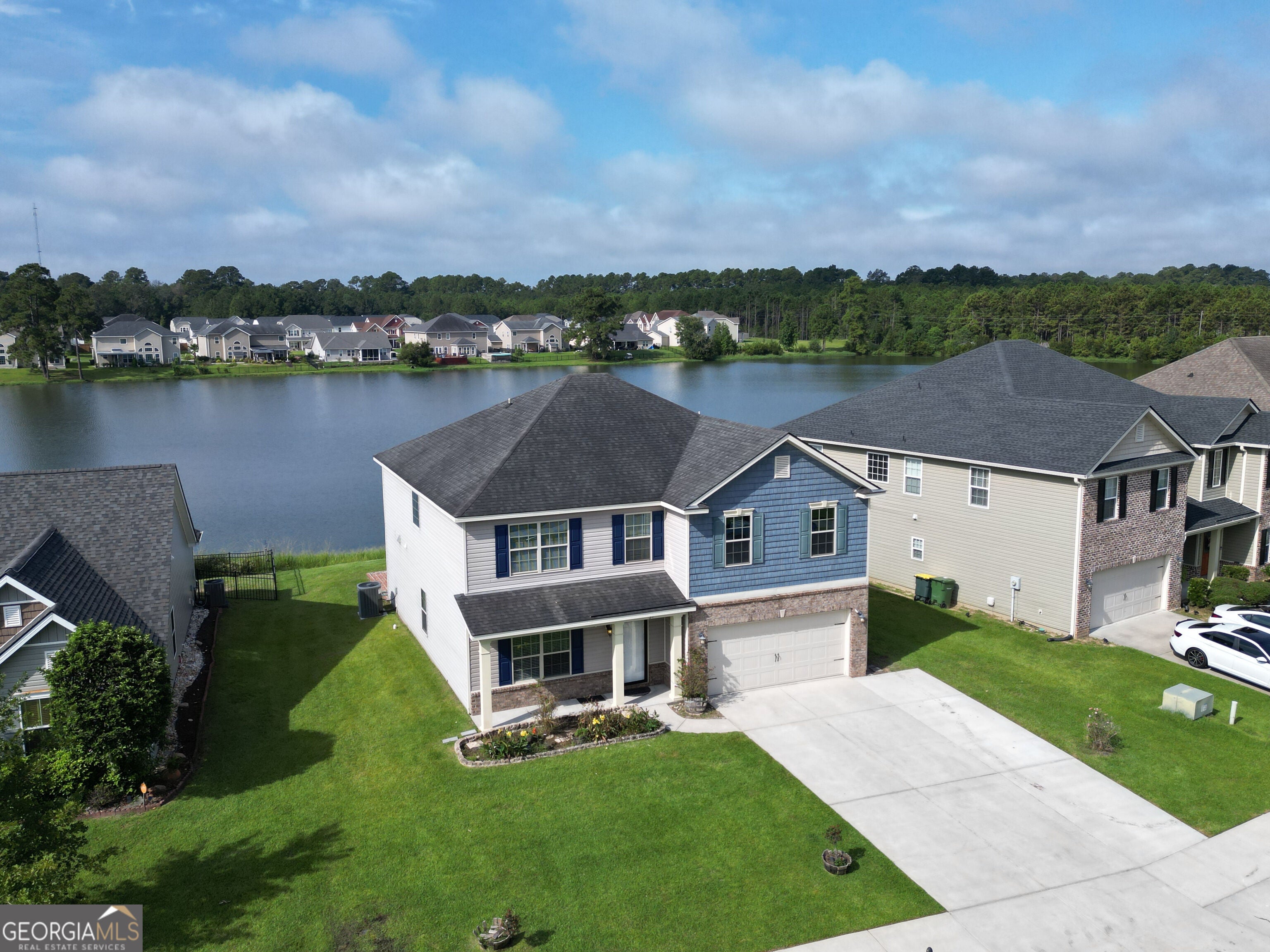 37 Litchfield DR