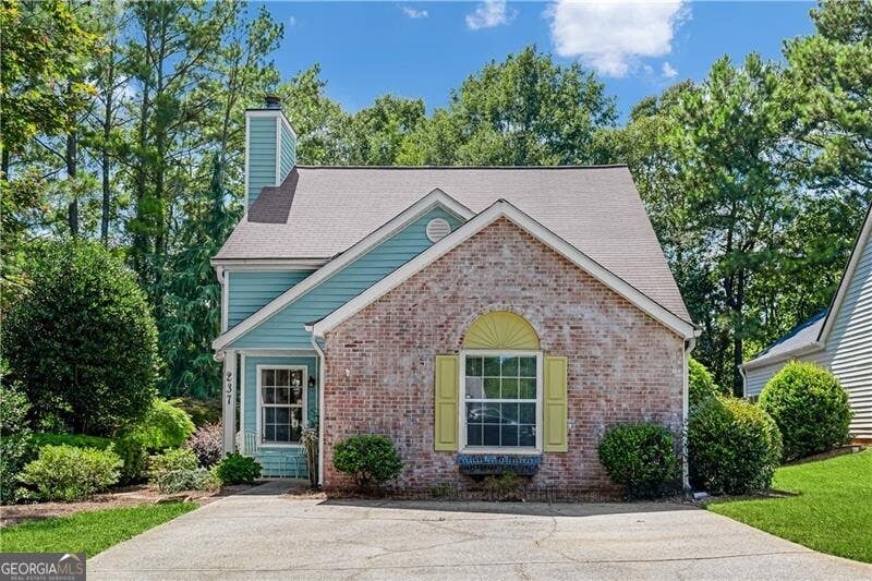 Photo of 237 Dennis Drive, Alpharetta, GA 30009 (MLS # 10807585)