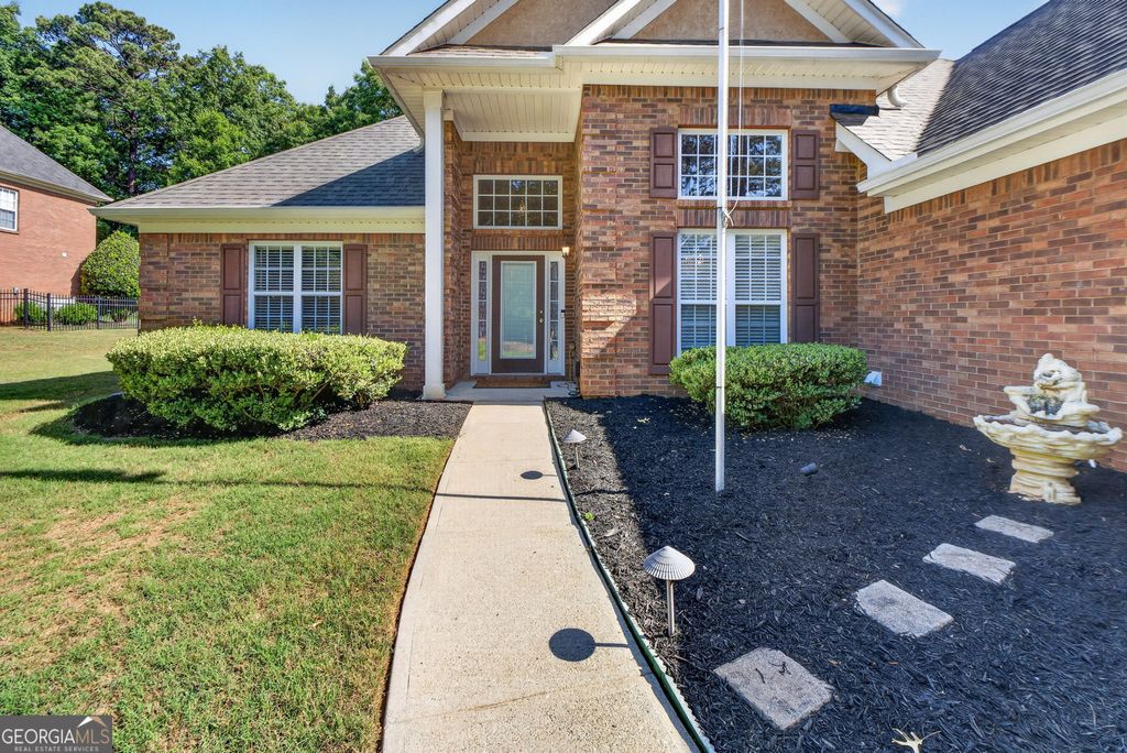 Photo of 1625 Lake Dow Road, McDonough, GA 30252 (MLS # 10758172)