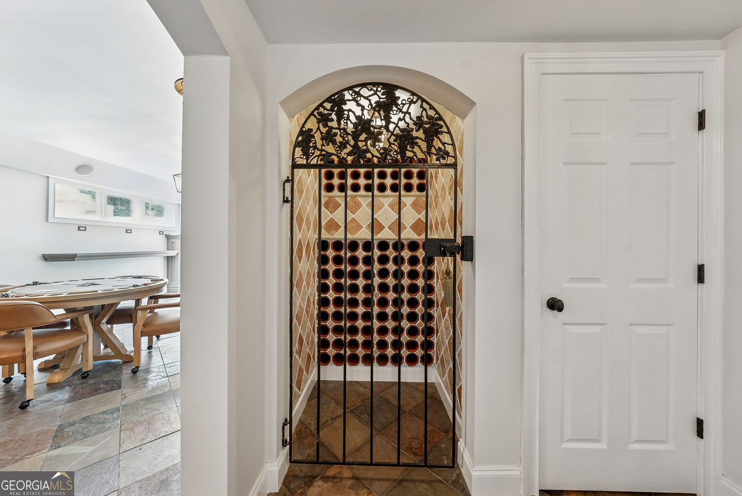 Milton, Georgia 30004, United States, 6 Bedrooms Bedrooms, ,6 BathroomsBathrooms,Residential,Pending,141697