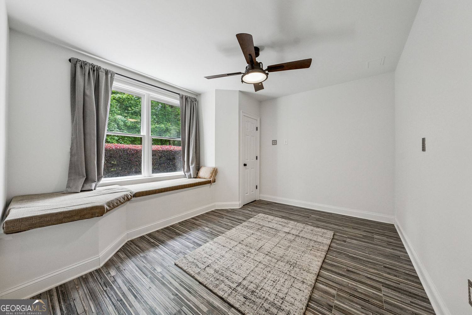 Milton, Georgia 30004, United States, 6 Bedrooms Bedrooms, ,6 BathroomsBathrooms,Residential,Pending,141697