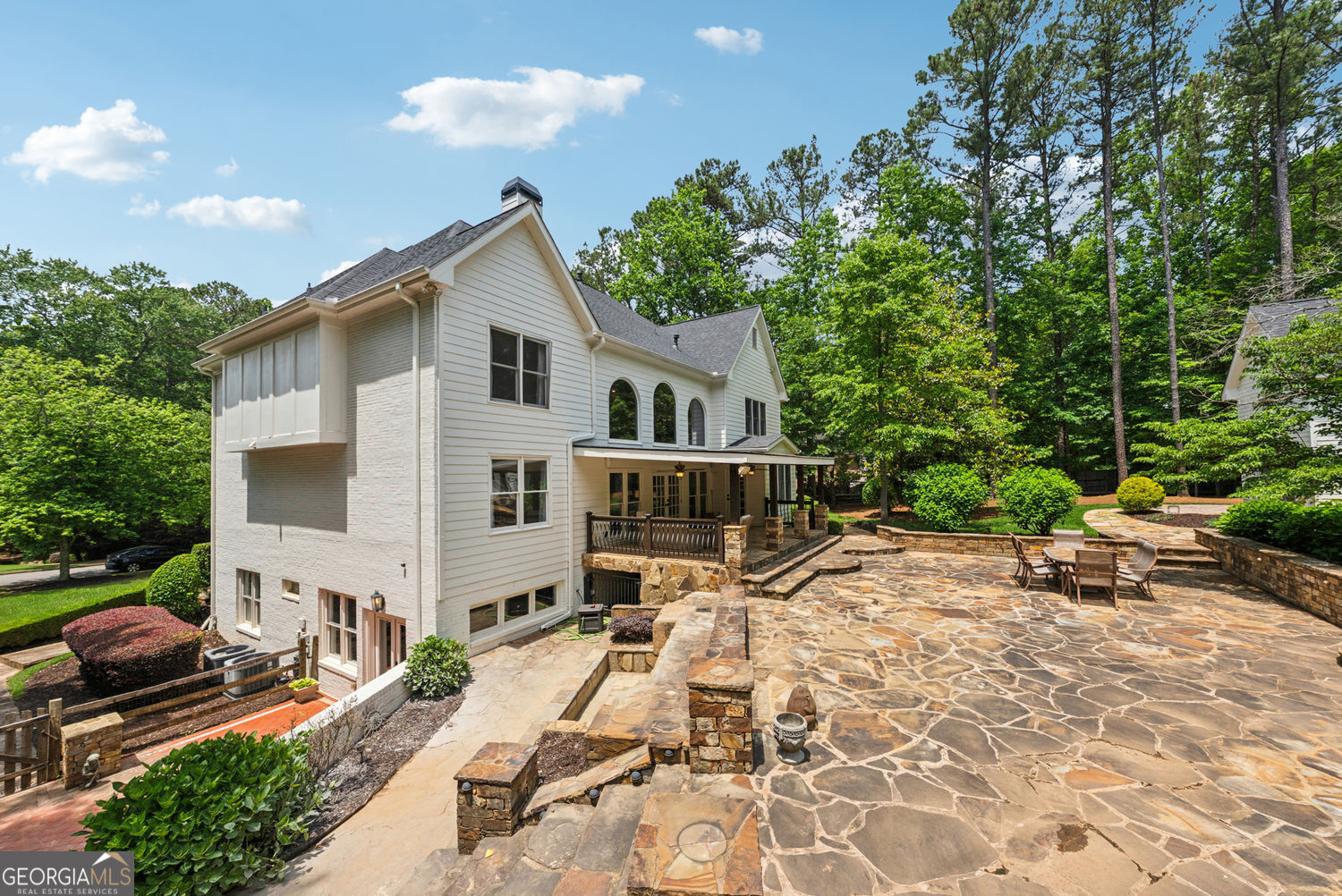 Milton, Georgia 30004, United States, 6 Bedrooms Bedrooms, ,6 BathroomsBathrooms,Residential,Pending,141697