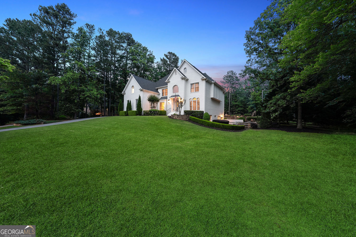 Milton, Georgia 30004, United States, 6 Bedrooms Bedrooms, ,6 BathroomsBathrooms,Residential,Pending,141697