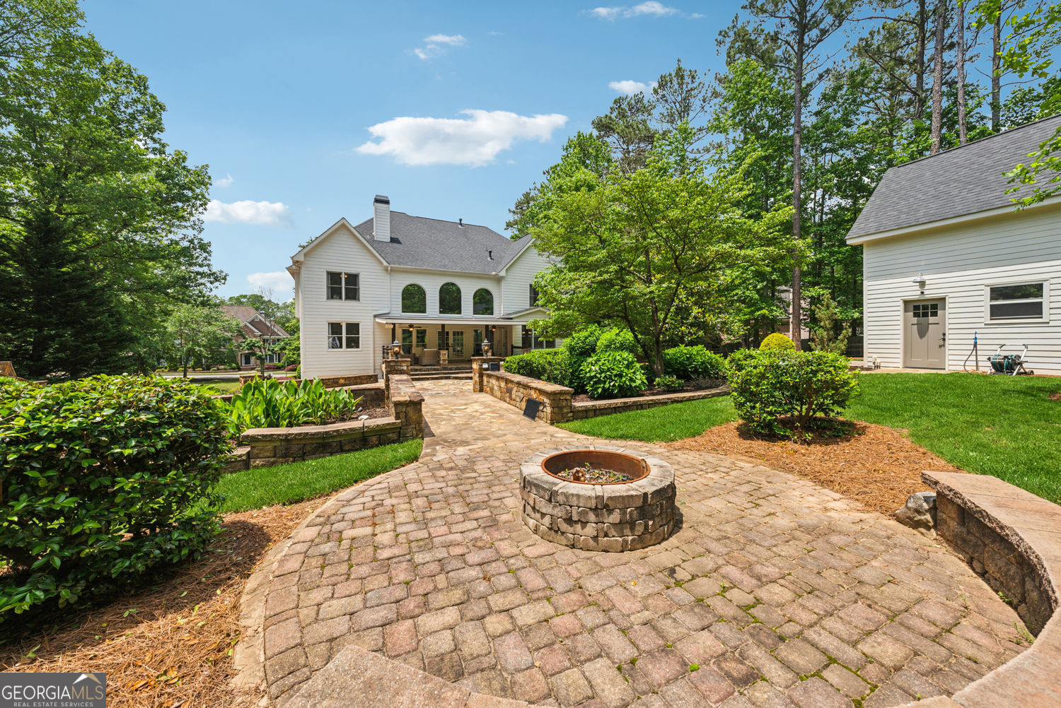 Milton, Georgia 30004, United States, 6 Bedrooms Bedrooms, ,6 BathroomsBathrooms,Residential,Pending,141697