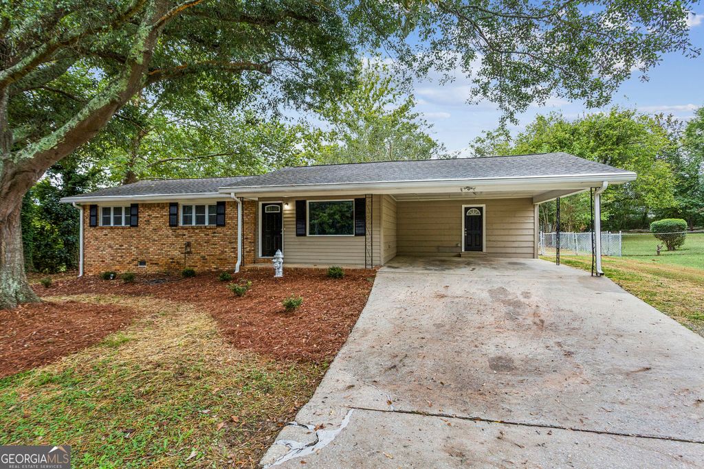 Photo of 588 Burnt Hickory Road, Powder Springs, GA 30127 (MLS # 10651466)