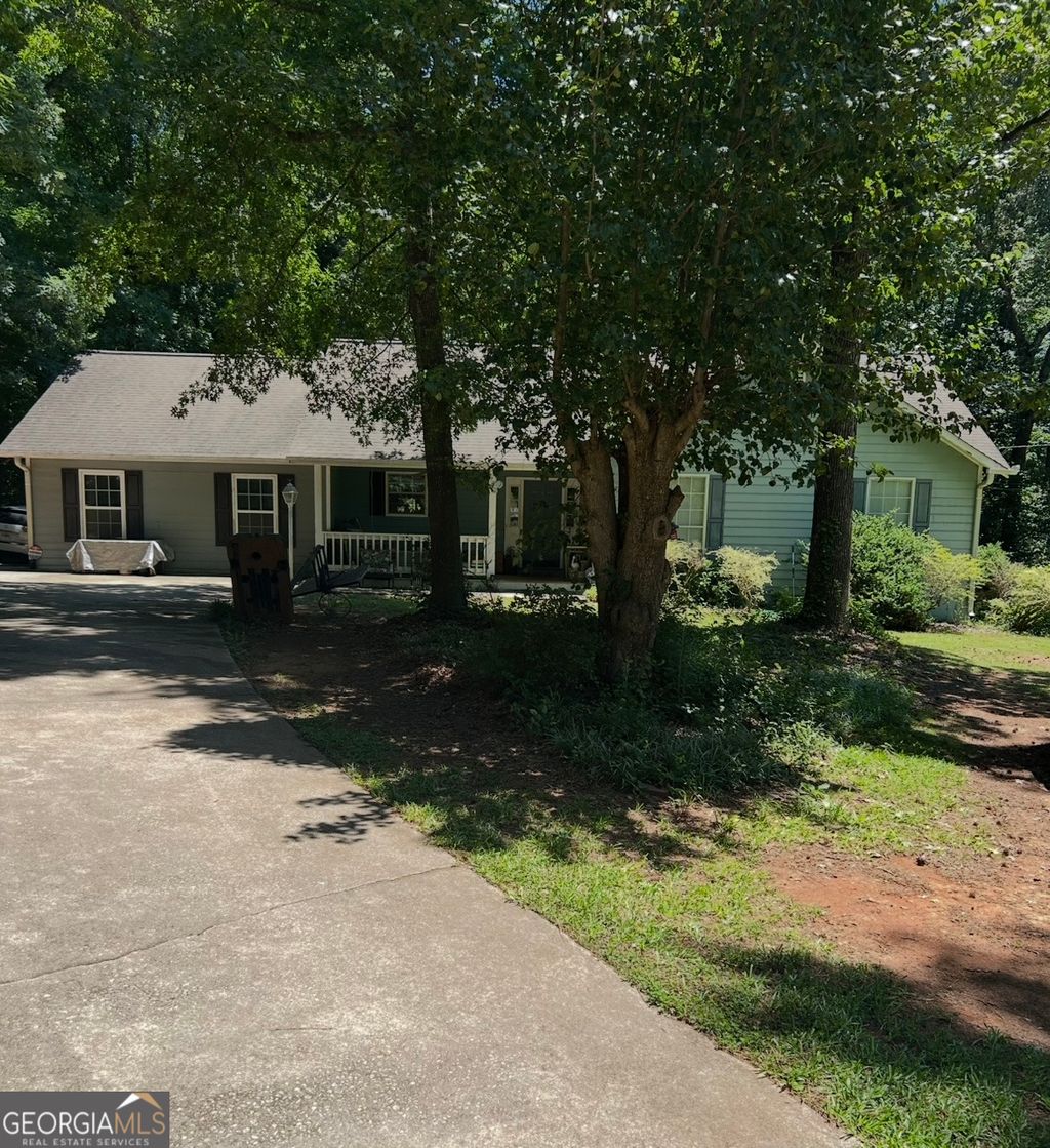 Photo of 550 Jana Lane, McDonough, GA 30252 (MLS # 10810055)