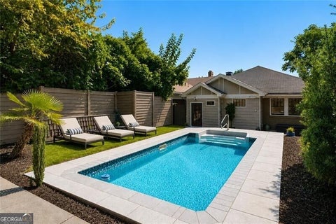 Photo of 620 Kennesaw Avenue NE, Atlanta, GA 30308 (MLS # 10834570)