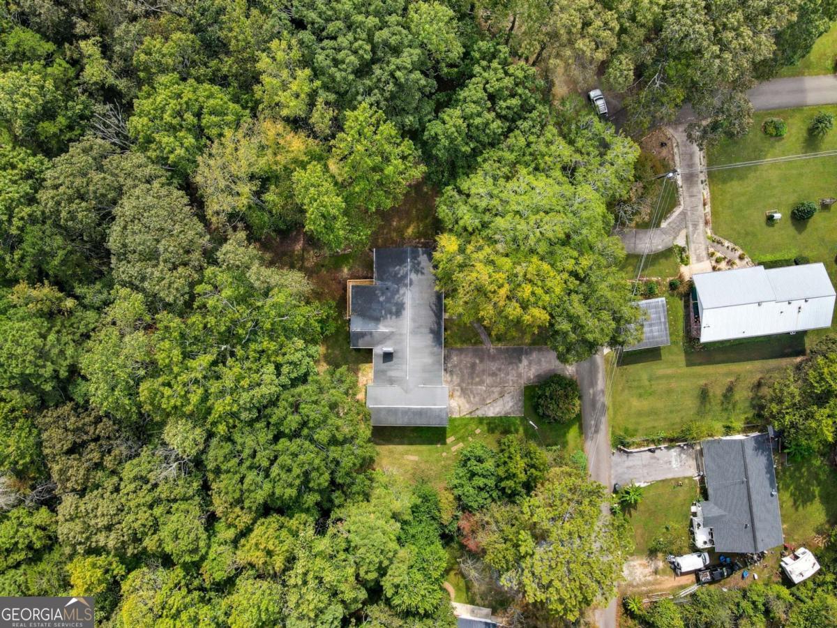 200 Dogwood DR