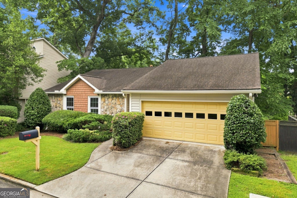 Photo of 1057 Capital Club Circle NE, Atlanta, GA 30319 (MLS # 10824061)
