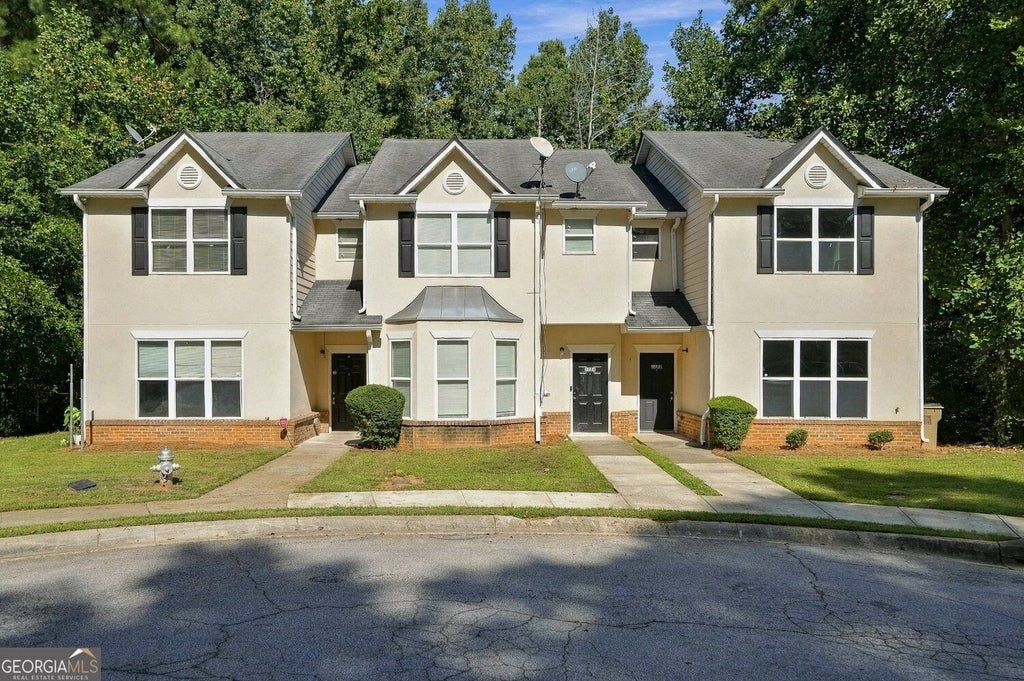 Photo of 2282 Coach Way, Jonesboro, GA 30236 (MLS # 10850395)