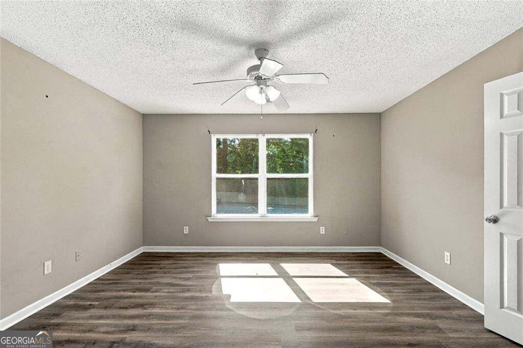 2282 Coach WAY
