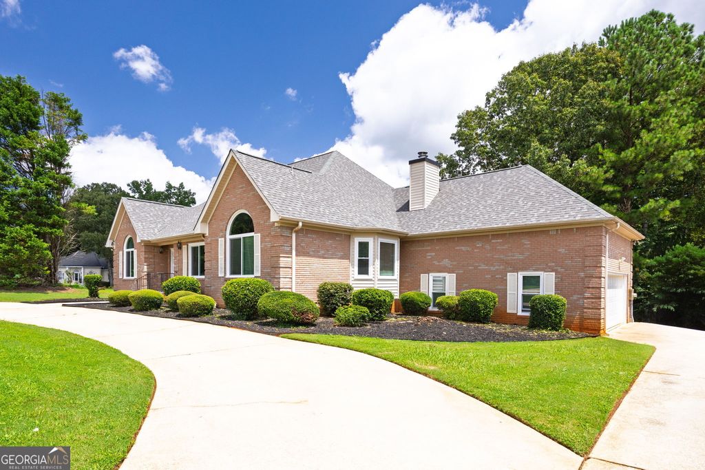 Photo of 9396 Woodlawn Drive, Douglasville, GA 30135 (MLS # 10764991)
