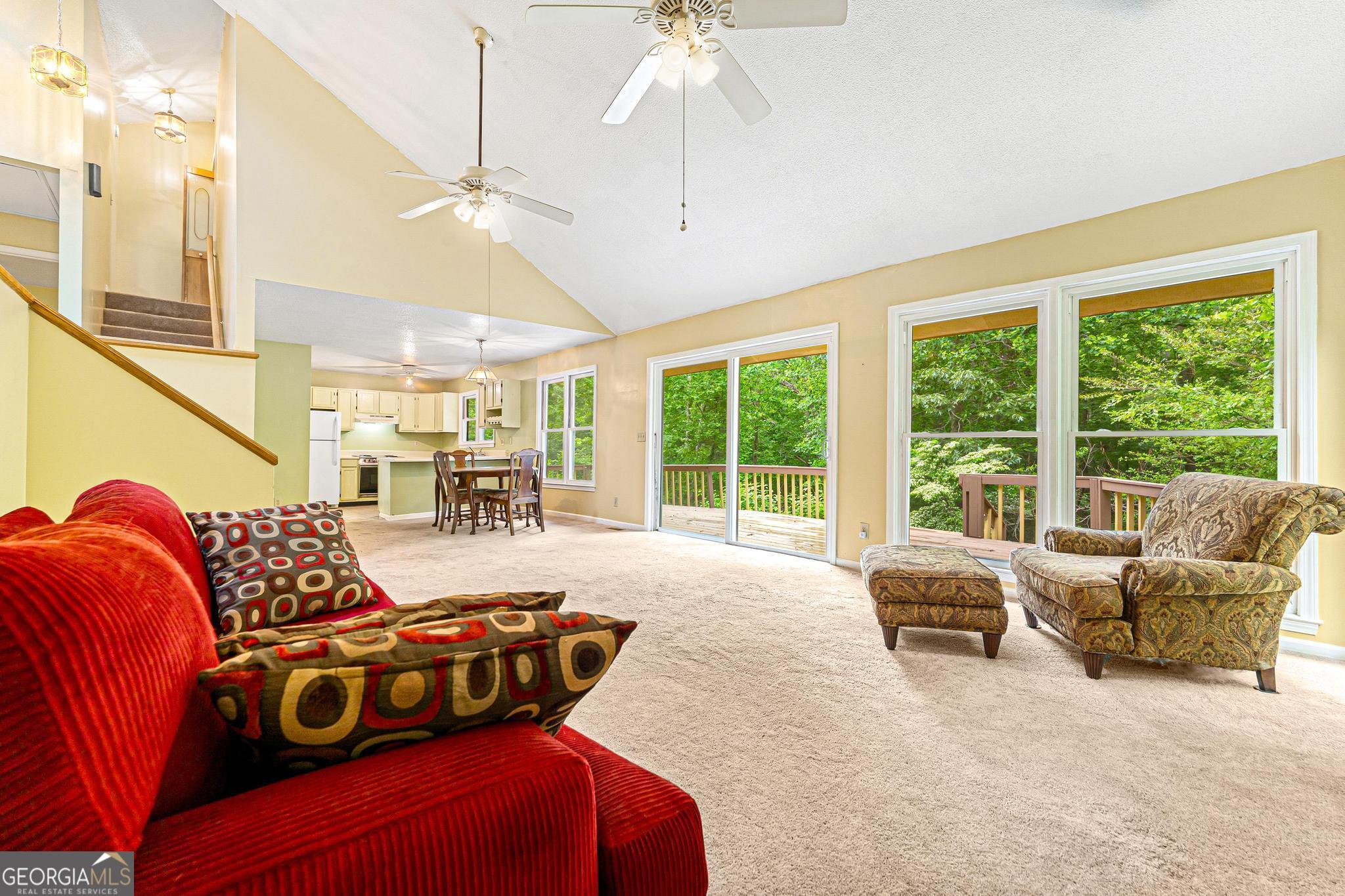 251 Cherokee DR