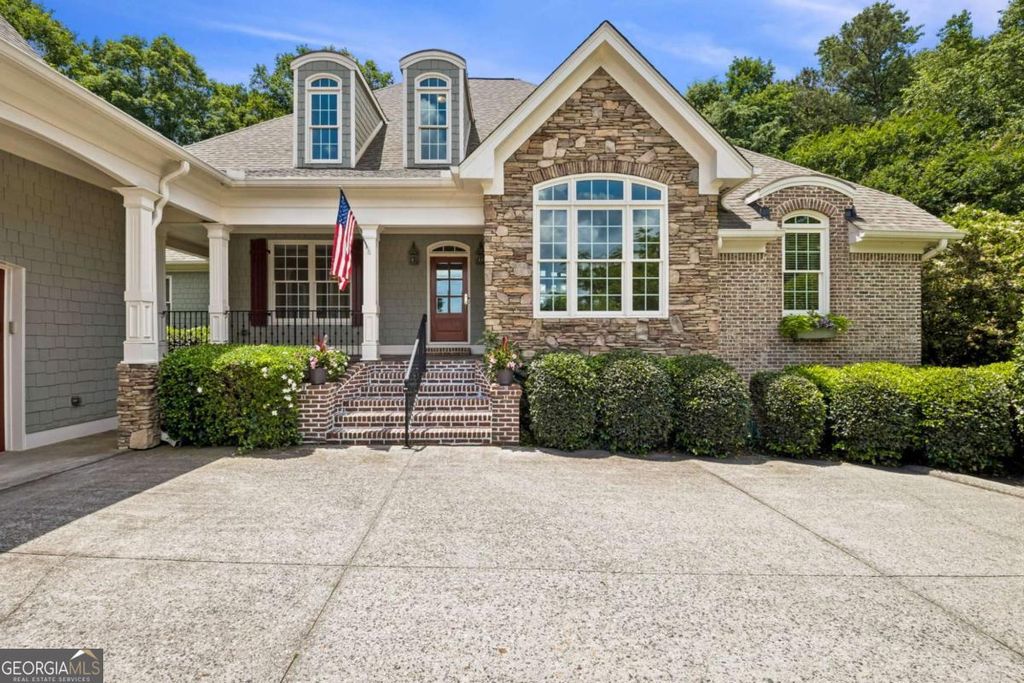 Photo of 1978 Forest View Way, Braselton, GA 30517 (MLS # 10770103)