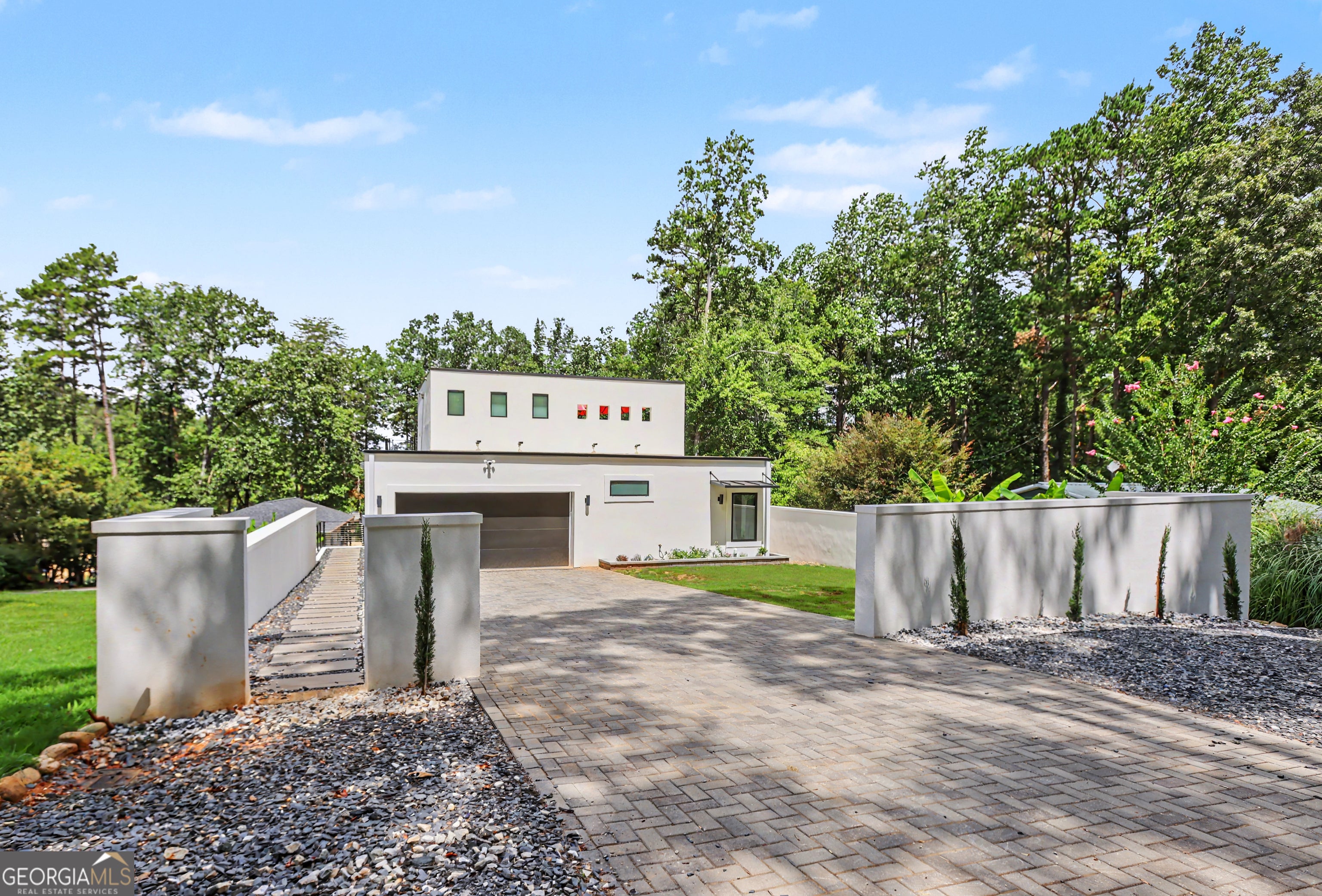 293 N Century DR