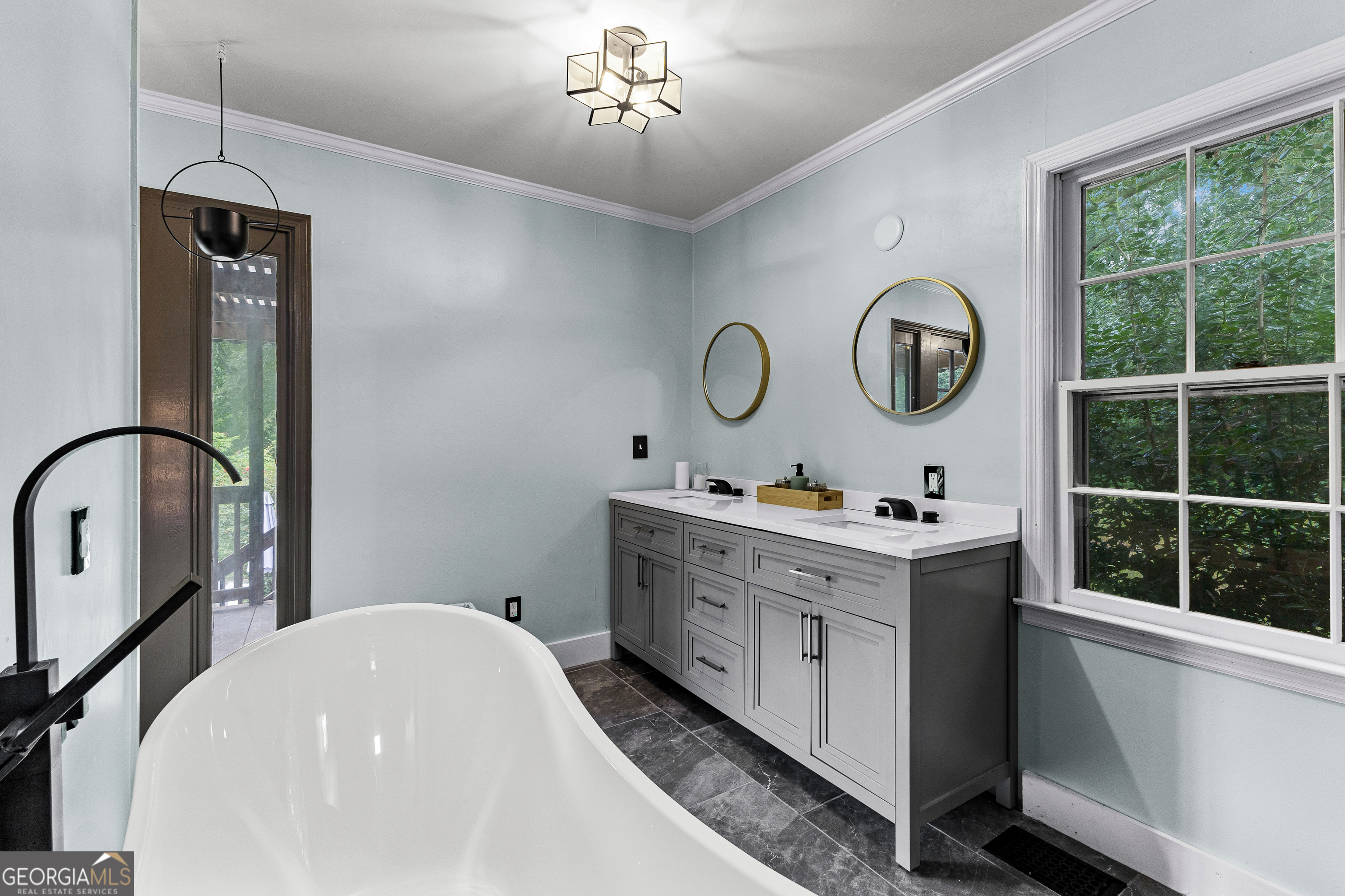 Newnan, Georgia 30265, United States, 3 Bedrooms Bedrooms, ,3 BathroomsBathrooms,Residential,Active,188526