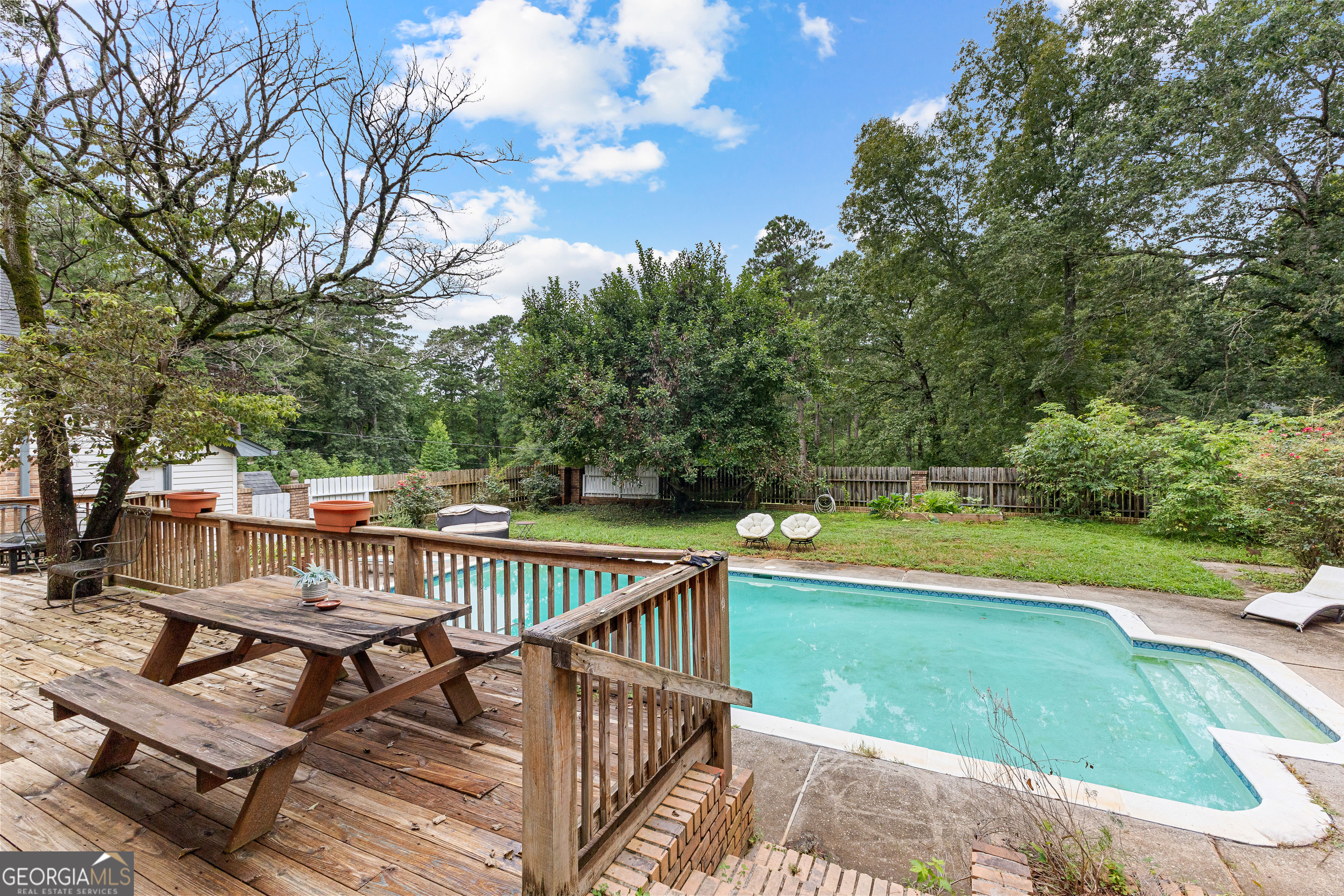 Newnan, Georgia 30265, United States, 3 Bedrooms Bedrooms, ,3 BathroomsBathrooms,Residential,Active,188526