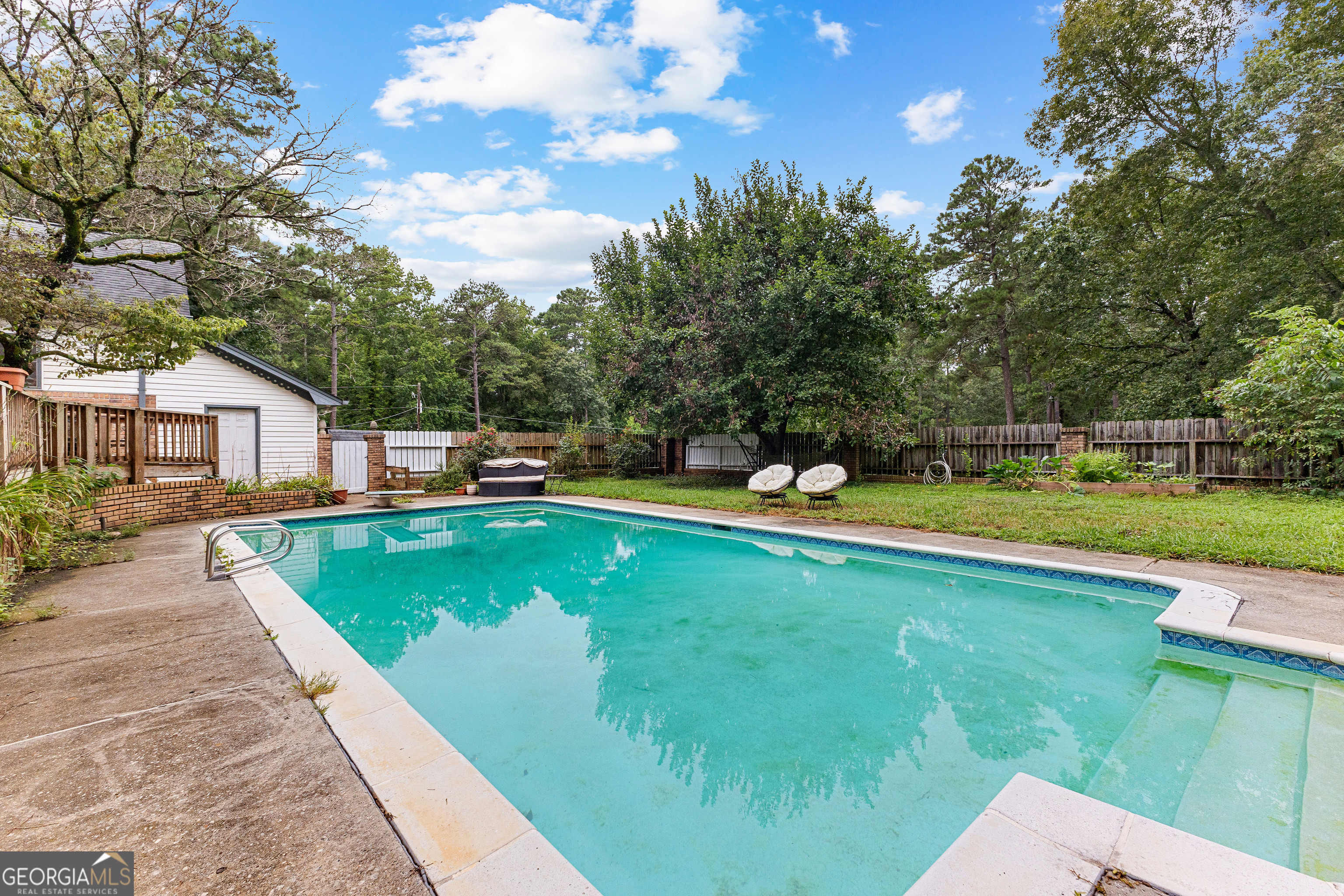 Newnan, Georgia 30265, United States, 3 Bedrooms Bedrooms, ,3 BathroomsBathrooms,Residential,Active,188526