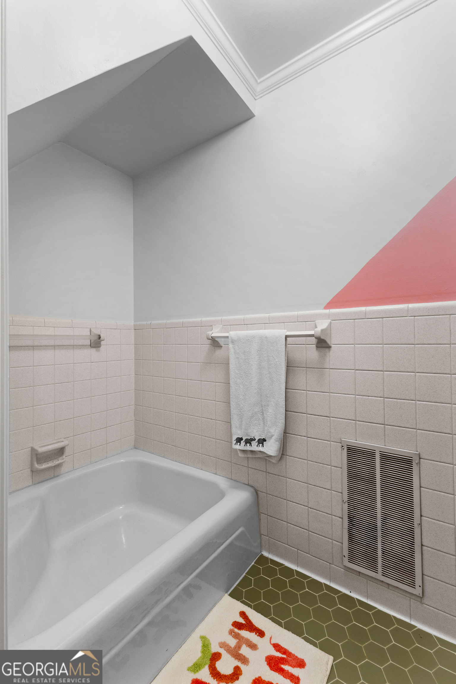 Newnan, Georgia 30265, United States, 3 Bedrooms Bedrooms, ,3 BathroomsBathrooms,Residential,Active,188526