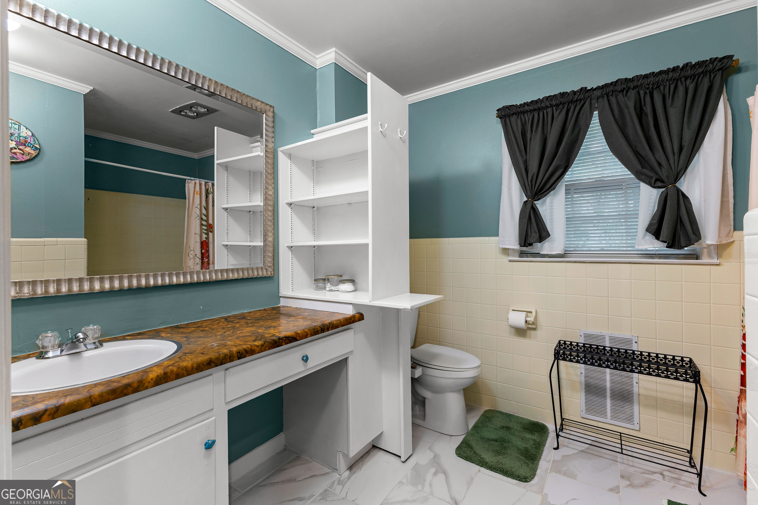 Newnan, Georgia 30265, United States, 3 Bedrooms Bedrooms, ,3 BathroomsBathrooms,Residential,Active,188526