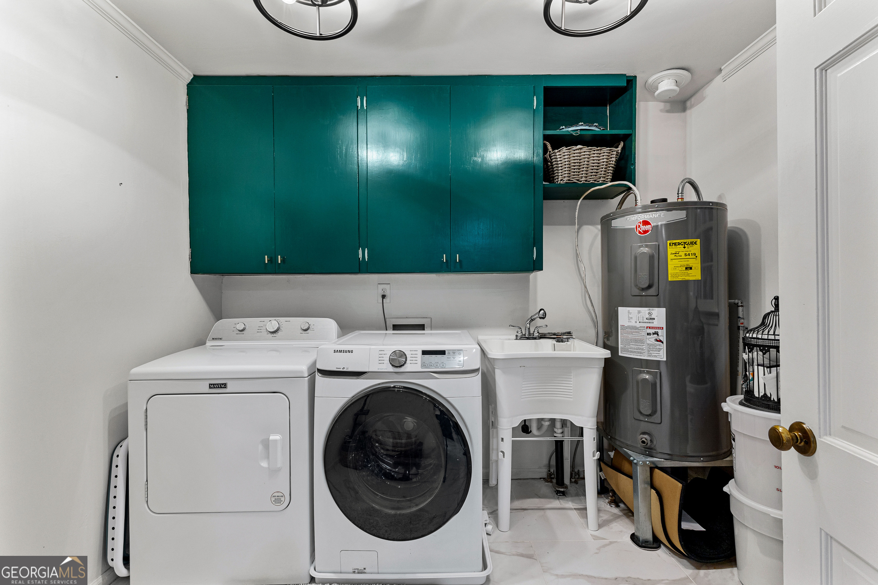 Newnan, Georgia 30265, United States, 3 Bedrooms Bedrooms, ,3 BathroomsBathrooms,Residential,Active,188526