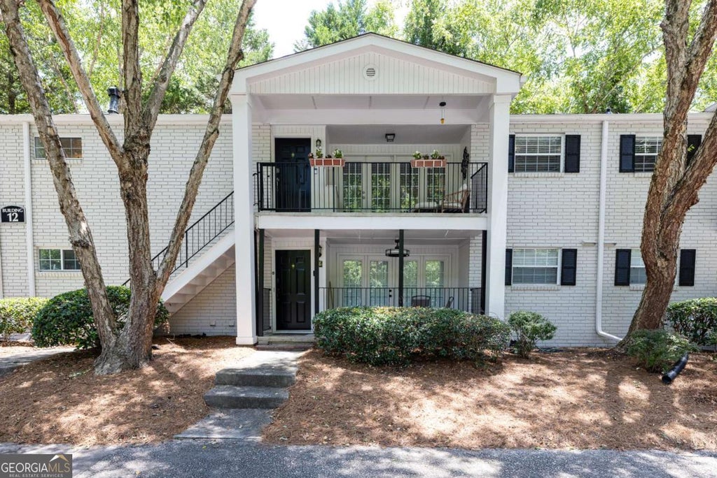 Photo of 311 Peachtree Hills Avenue NE #12F, Atlanta, GA 30305 (MLS # 10794414)