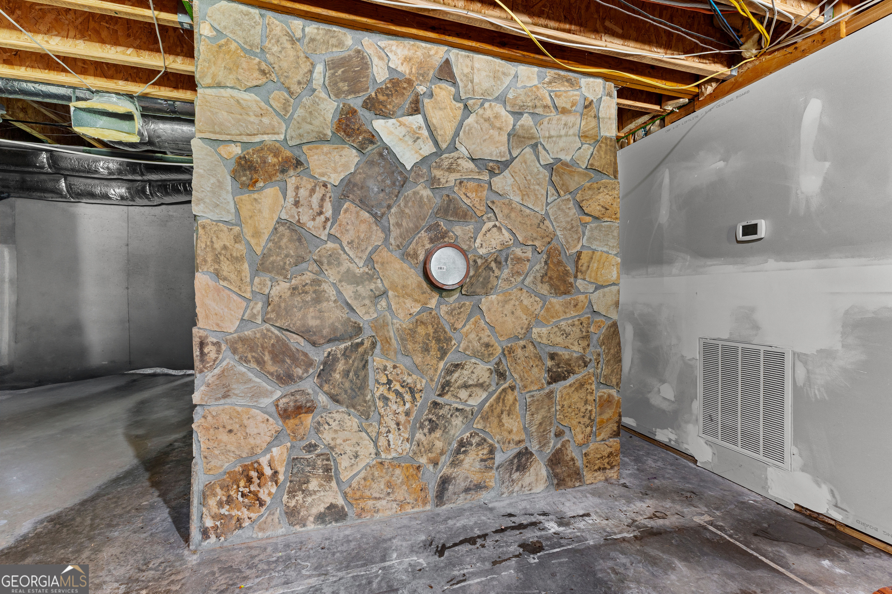 Woodbury, Georgia 30293, United States, 4 Bedrooms Bedrooms, ,4 BathroomsBathrooms,Residential,Active,173038