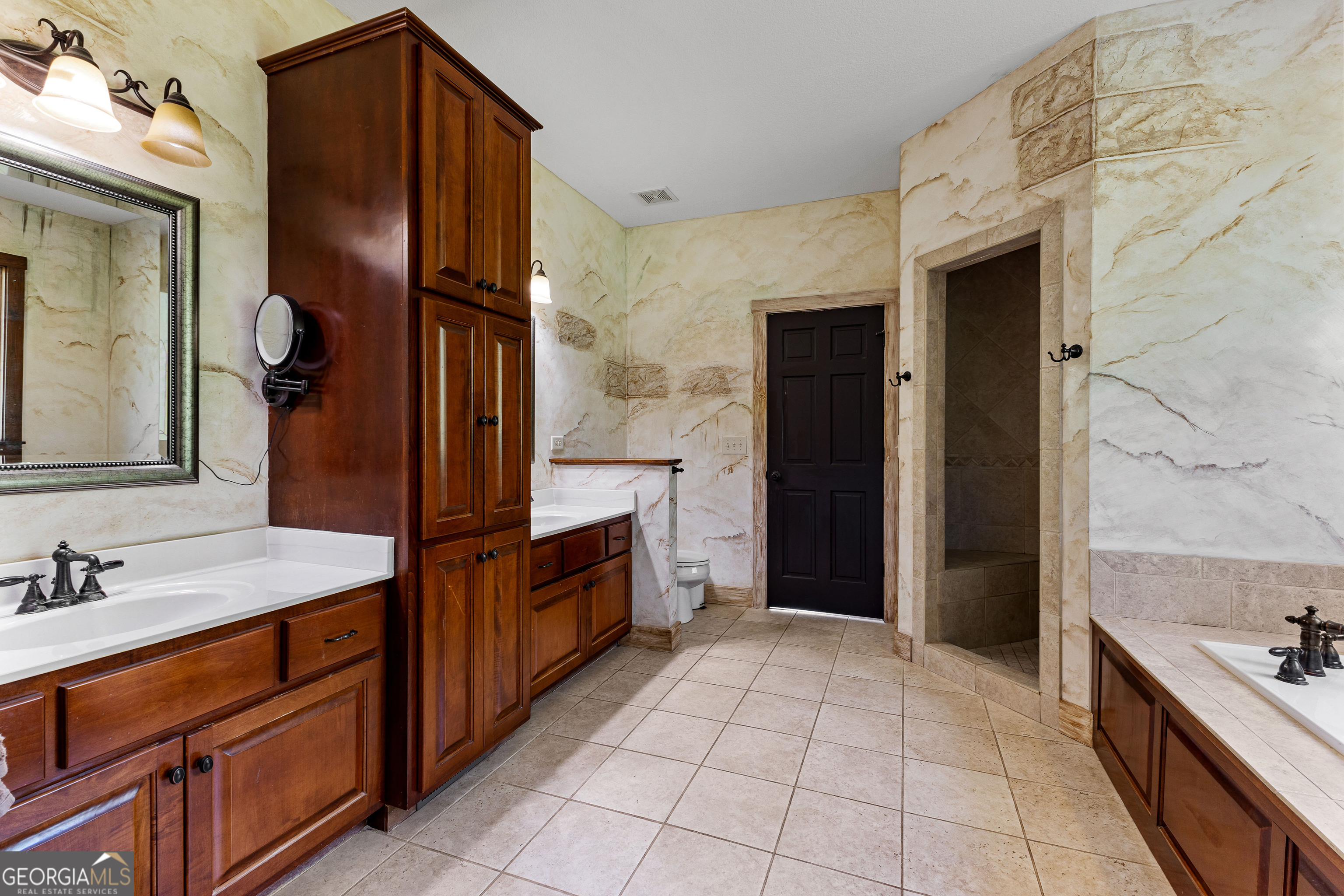 Woodbury, Georgia 30293, United States, 4 Bedrooms Bedrooms, ,4 BathroomsBathrooms,Residential,Active,173038