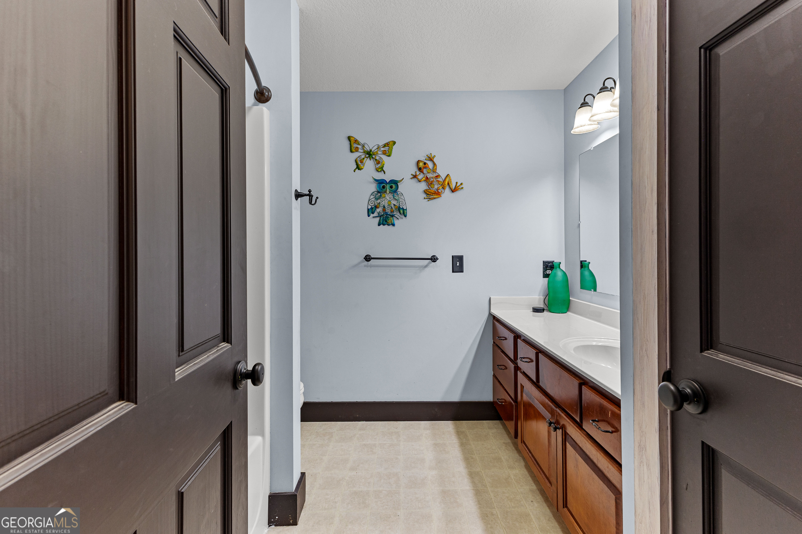 Woodbury, Georgia 30293, United States, 4 Bedrooms Bedrooms, ,4 BathroomsBathrooms,Residential,Active,173038