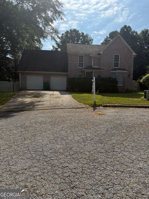 890 Kent CT Lithonia GA 30058