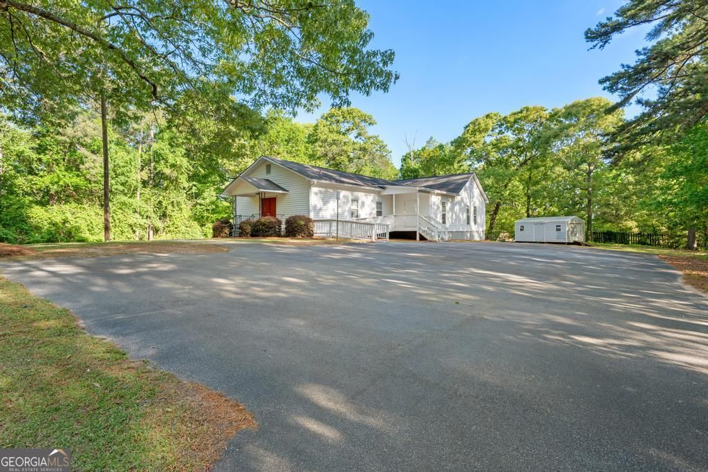 Photo of 65 Armstead Drive, Stockbridge, GA 30281 (MLS # 10736137)