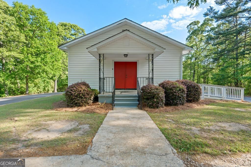 Photo of 65 Armstead Drive, Stockbridge, GA 30281 (MLS # 10736137)