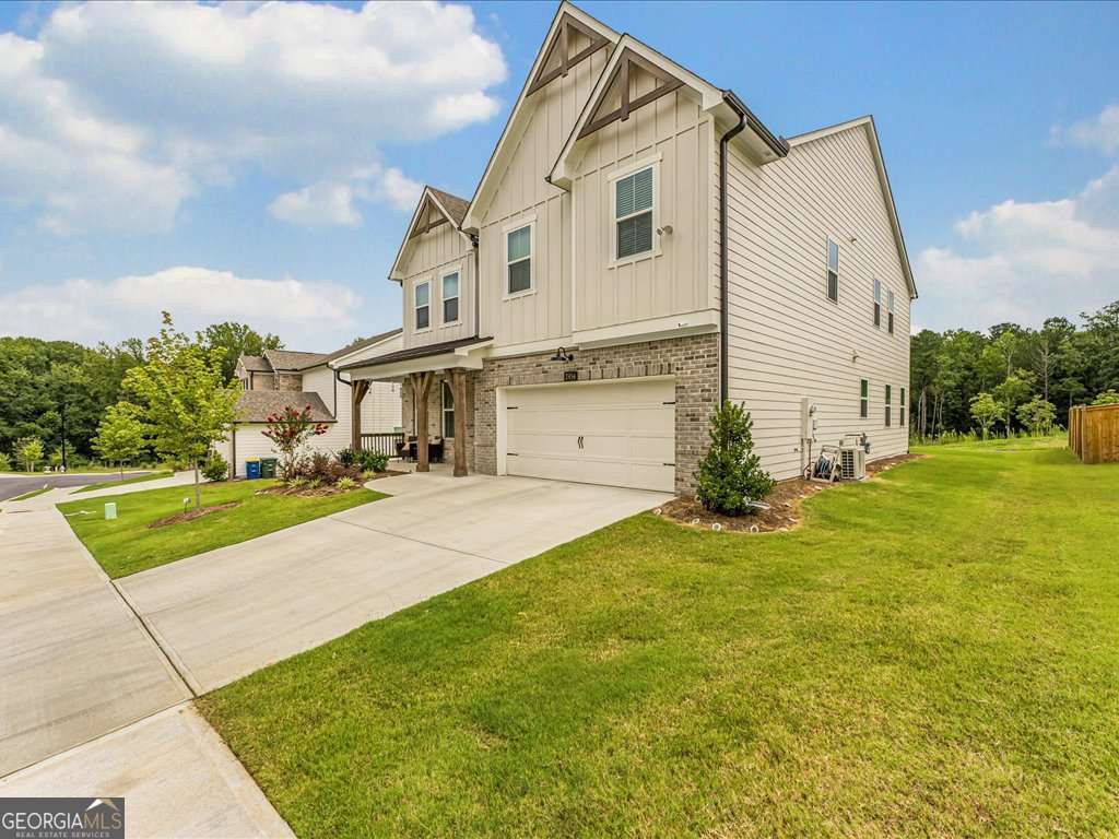 2456 Hidden Creek Rd