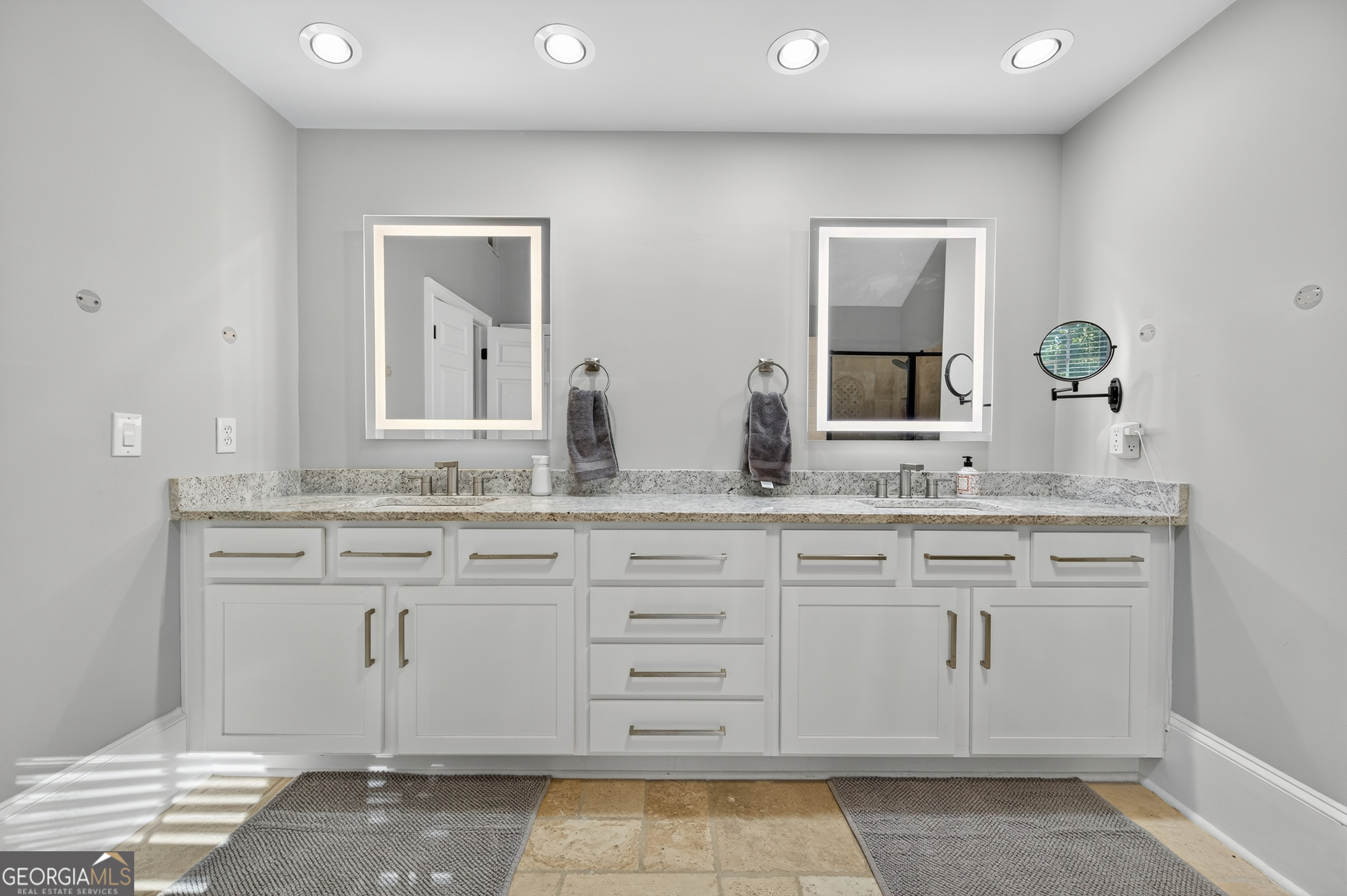 Oak Mountain Farms - Residential
