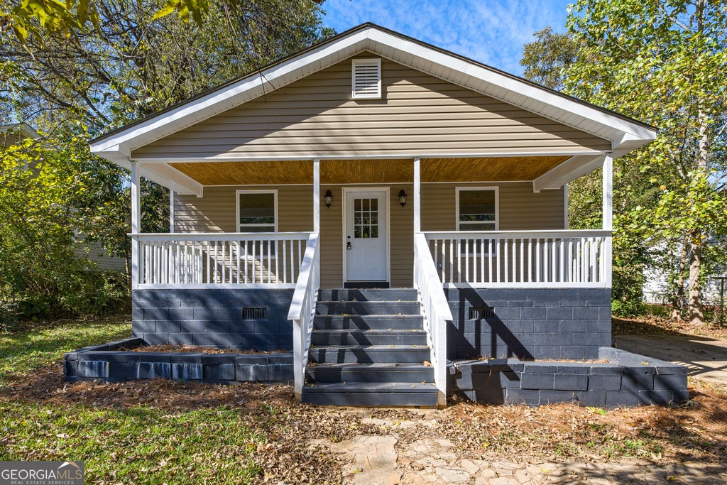 Photo of 126 B St NE, Thomaston, GA 30286 (MLS # 10881657)